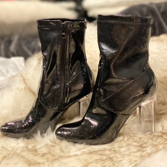Ankle High Acrylic transparent Heel shine Boots . - Picture 4 of 14